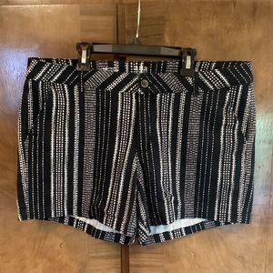 a.n.a. Shorts